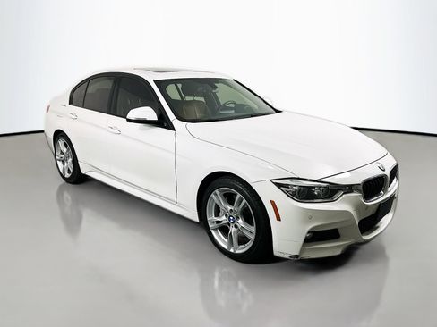 Used 2016 BMW 328i xDrive Sedan AWD/4WD image 1