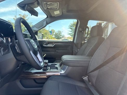 New 2026 GMC Sierra 1500 Elevation image 15