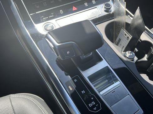 Certified 2026 Audi Q8 Premium Plus w/ Premium Plus Package AWD/4WD image 26