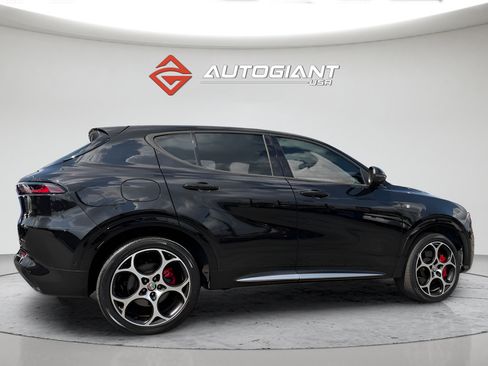 Used 2024 Alfa Romeo Tonale Ti AWD/4WD image 8