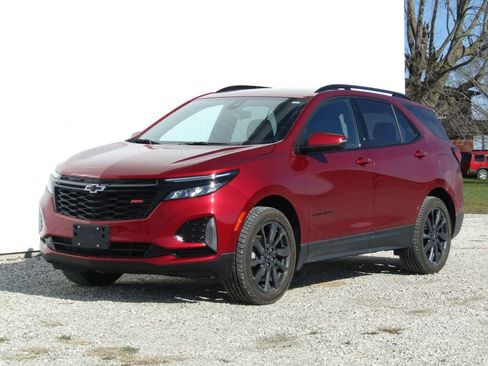Used 2024 Chevrolet Equinox RS w/ RS Leather Package image 7