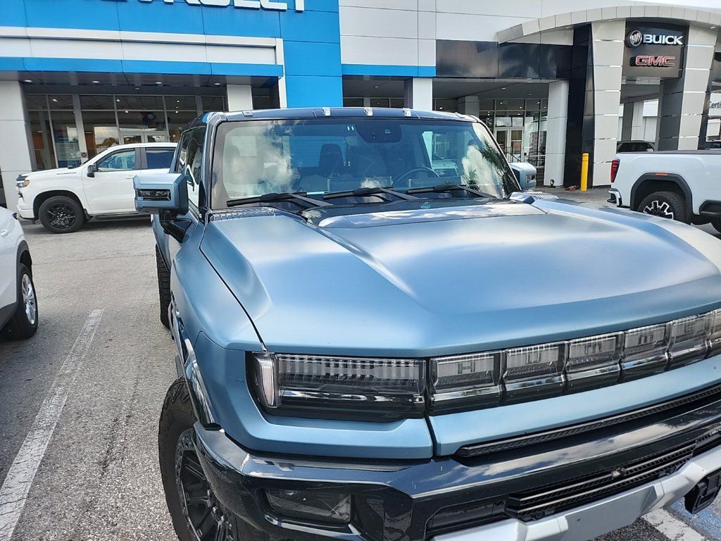 Used 2024 GMC Hummer EV 3X w/ Omega Edition AWD/4WD image 2