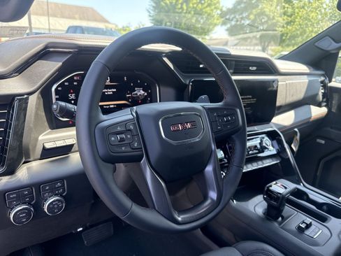 New 2026 GMC Sierra 1500 AT4 w/ Technology Package AWD/4WD image 13