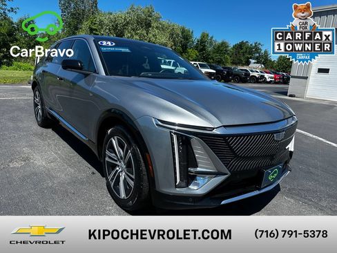Certified 2024 Cadillac Lyriq Luxury AWD/4WD image 1