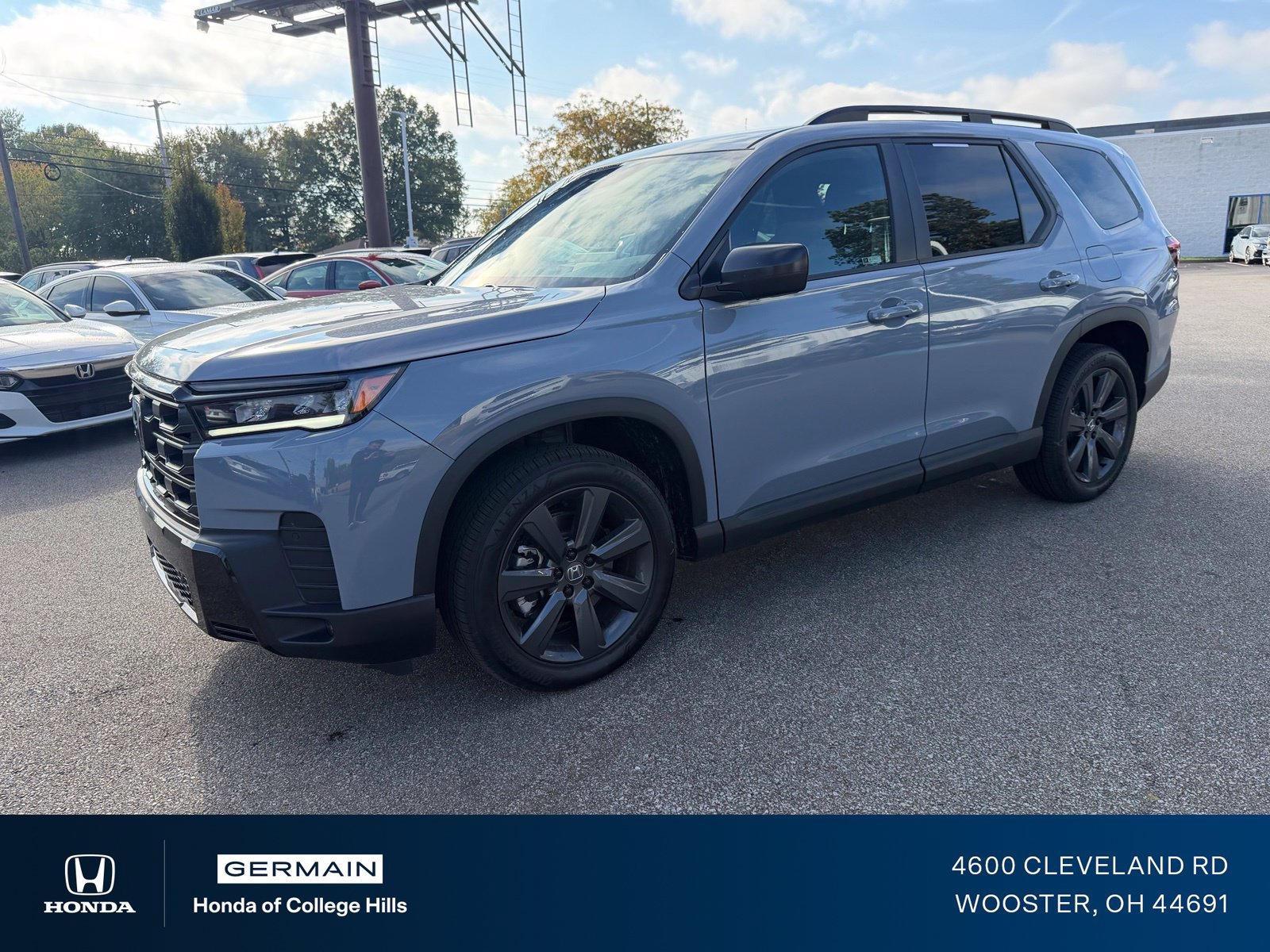 Used 2026 Honda Pilot Sport image 1