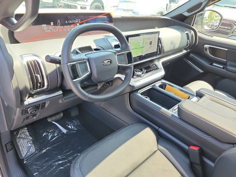 New 2026 Ford Expedition Platinum AWD/4WD image 19