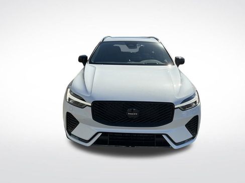 New 2026 Volvo XC60 B5 Ultra w/ Protection Package Premier image 8