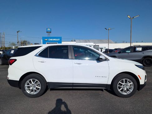 Used 2023 Chevrolet Equinox LT AWD/4WD image 9