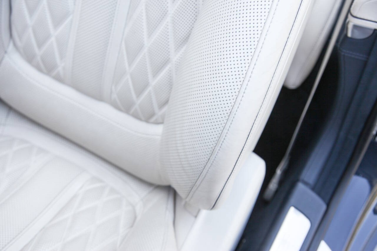 Used 2019 Mercedes-Benz S 63 AMG 4MATIC Cabriolet image 30