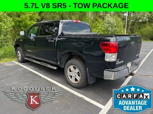Used 2013 Toyota Tundra 4x4 CrewMax w/ SR5 Pkg image 4