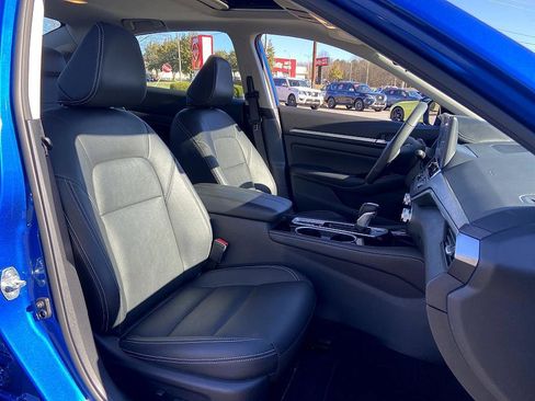 Certified 2025 Nissan Altima 2.5 SL image 18