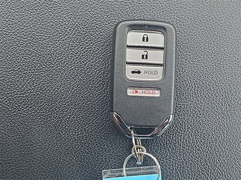 Used 2022 Honda Accord Sport image 32