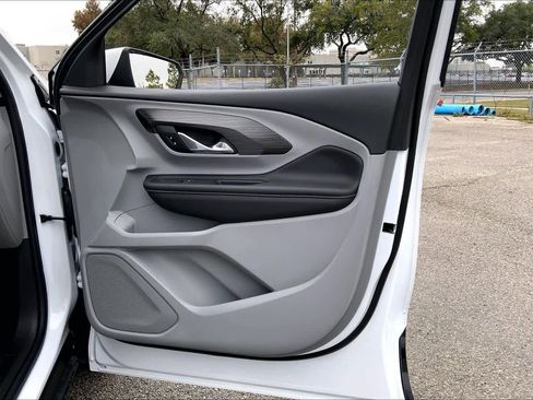 Certified 2022 GMC Terrain SLE w/ Driver Convenience Package image 21