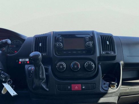 Used 2018 RAM ProMaster 1500 image 25