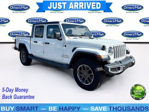Used 2020 Jeep Gladiator Overland AWD/4WD image 1