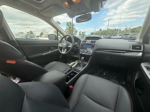 Used 2016 Subaru Crosstrek 2.0i Limited AWD/4WD image 10