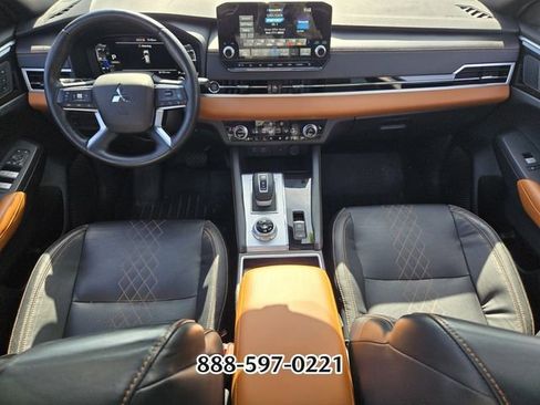 Used 2022 Mitsubishi Outlander SEL AWD/4WD image 14
