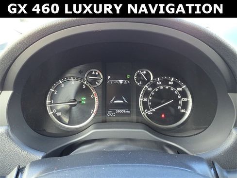Used 2020 Lexus GX 460 Luxury image 32