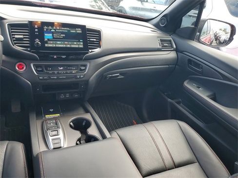 Used 2024 Honda Passport TrailSport image 14