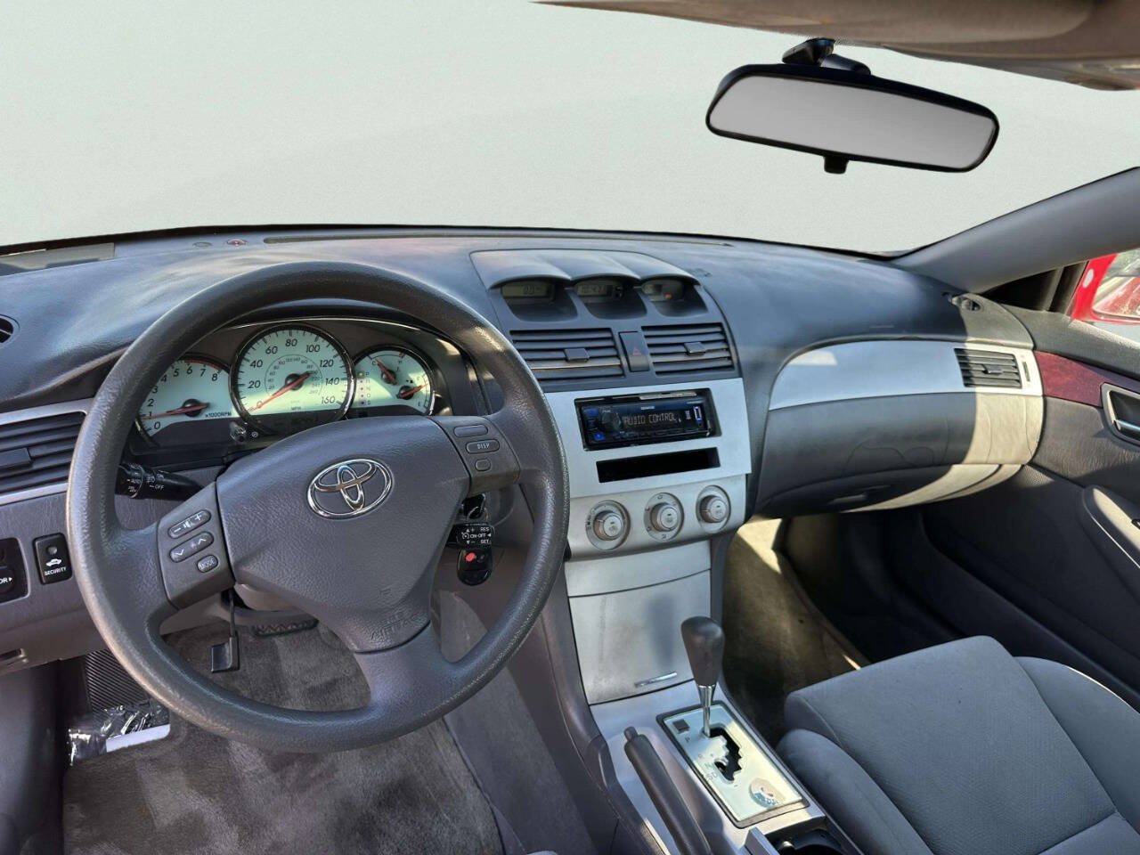 Used 2004 Toyota Solara SE Sport FWD image 12