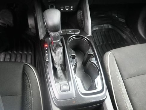 Used 2021 Chevrolet TrailBlazer LT w/ Convenience Package FWD image 14