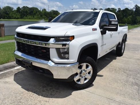 Used 2021 Chevrolet Silverado 2500 LT w/ Z71 Off-Road Package AWD/4WD image 6