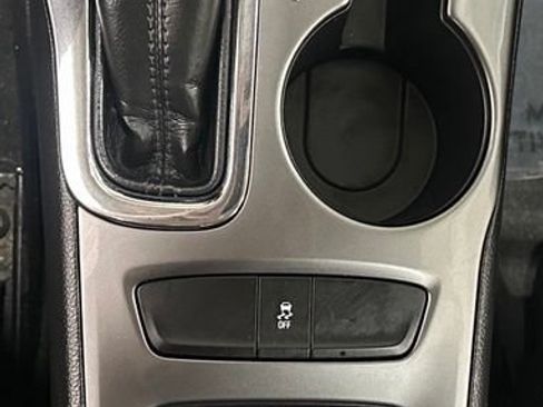 Used 2018 Chevrolet Cruze LT w/ Convenience Package FWD image 17