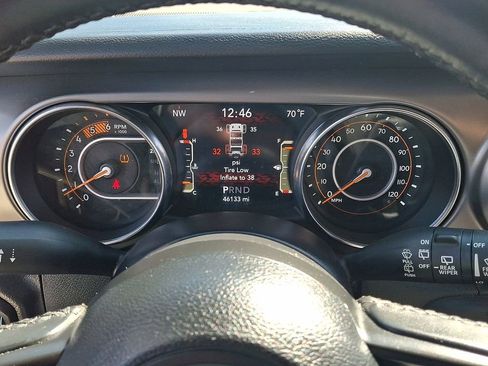 Used 2022 Jeep Wrangler Unlimited Sport S image 23