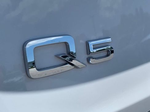 Used 2023 Audi Q5 2.0T Premium Plus AWD/4WD image 16