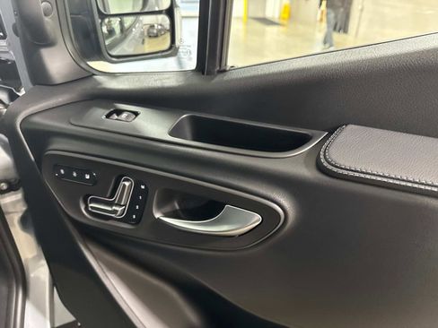 New 2025 Mercedes-Benz Sprinter 2500 image 10