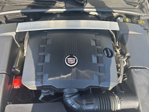 Used 2013 Cadillac CTS Luxury image 28