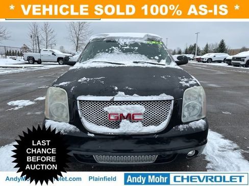 Used 2008 GMC Yukon XL Denali image 2