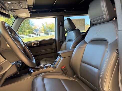 New 2025 Ford Bronco Badlands AWD/4WD image 11