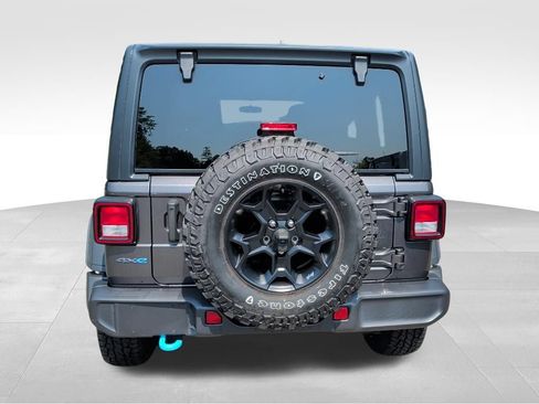 Used 2023 Jeep Wrangler Unlimited w/ Cold Weather Group AWD/4WD image 4