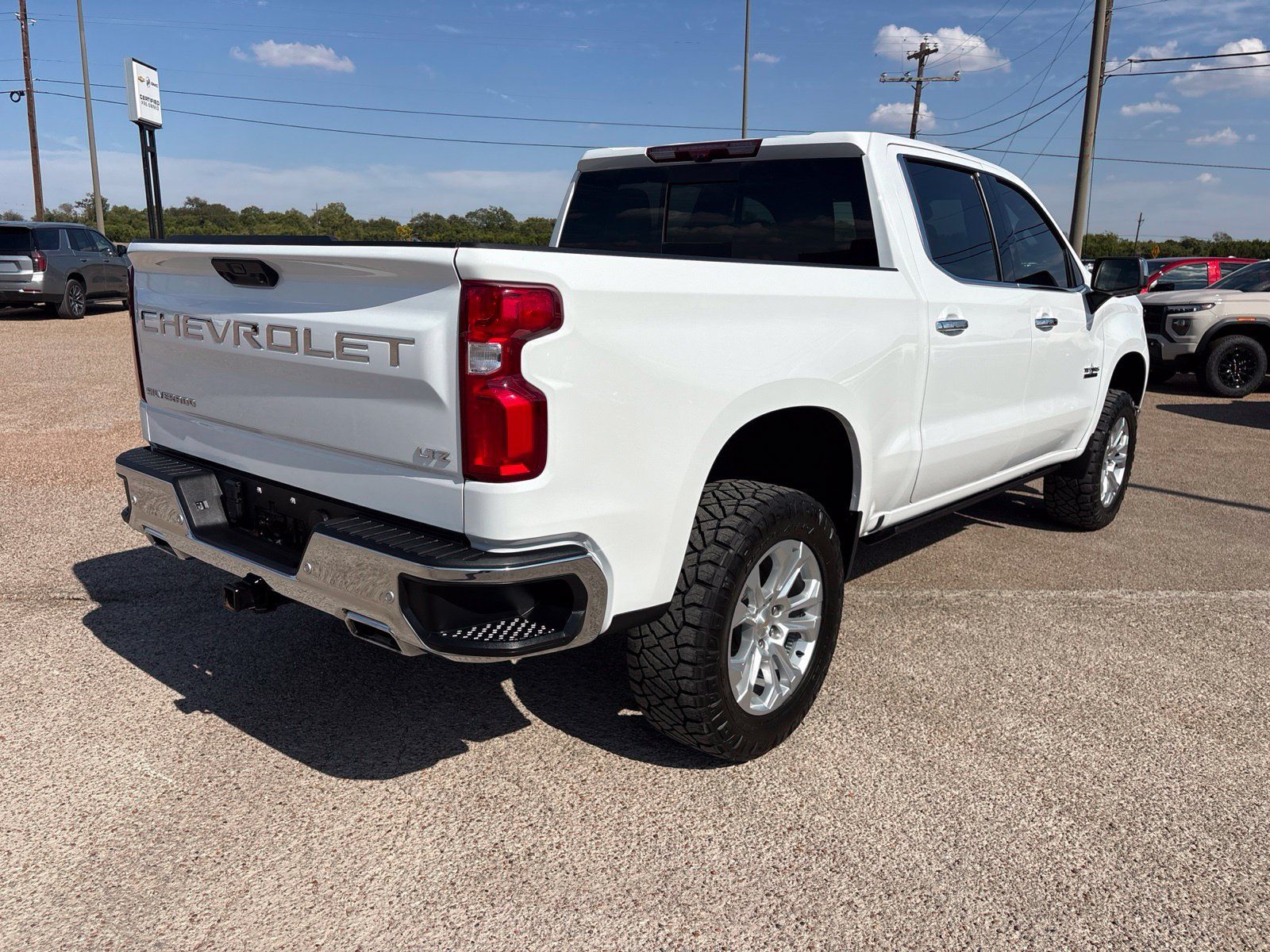 Used 2024 Chevrolet Silverado 1500 LTZ w/ LTZ Premium Texas Edition AWD/4WD image 6