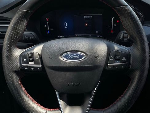 Used 2025 Ford Escape ST-Line FWD image 12
