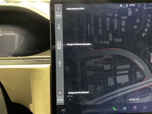 Used 2022 Tesla Model S Plaid image 40