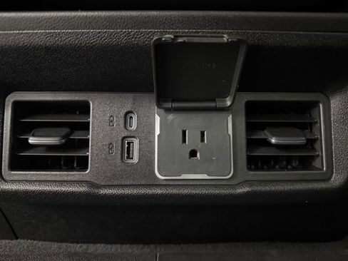 Used 2023 Chevrolet Silverado 1500 RST w/ Rally Edition image 26