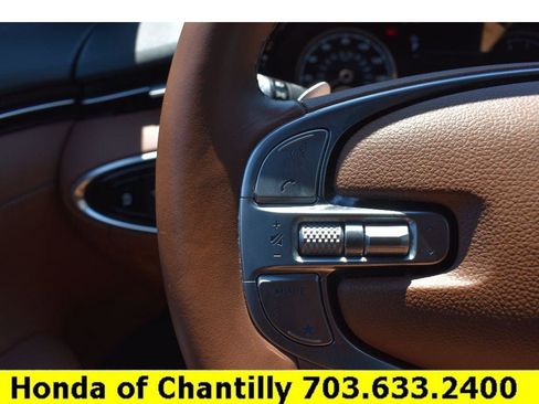 Used 2022 Genesis GV70 2.5T w/ Advanced Package AWD/4WD image 12