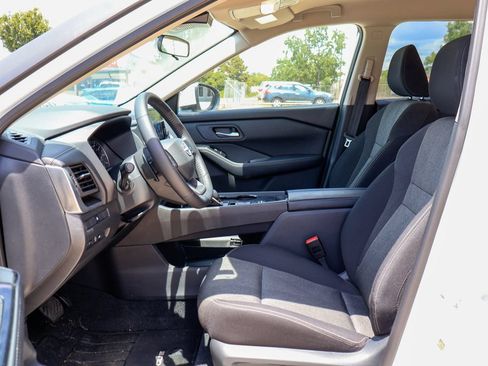 Certified 2026 Nissan Rogue SV w/ Cold Weather Package FWD image 7