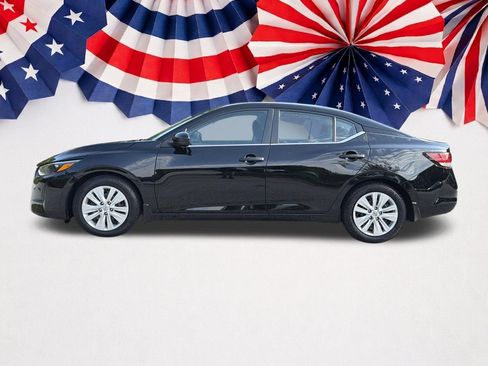 Used 2024 Nissan Sentra S FWD image 19
