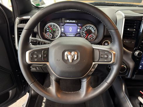 Used 2024 RAM 1500 Big Horn AWD/4WD image 6