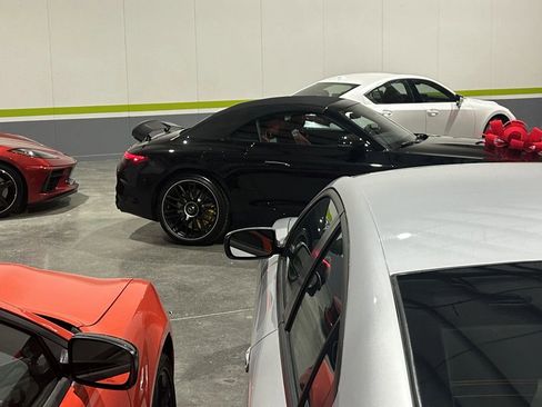 Used 2019 Land Rover Range Rover Velar R-Dynamic SE image 49