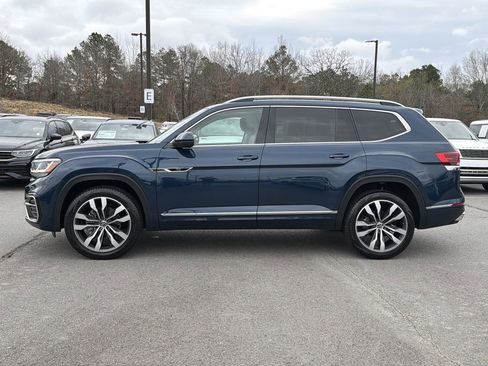 Used 2021 Volkswagen Atlas SEL Premium image 2