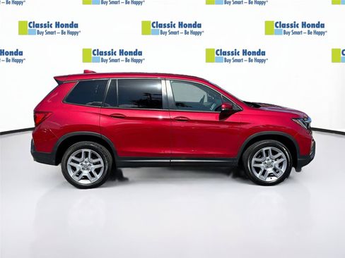 Certified 2024 Honda Passport EX-L image 9