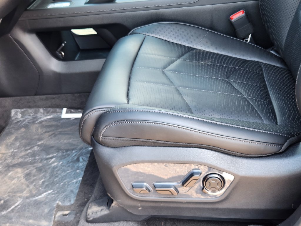 New 2027 Kia Telluride SX Prestige X-Line w/ Towing Package AWD/4WD image 8