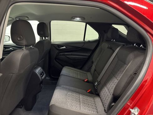 Used 2023 Chevrolet Equinox LT AWD/4WD image 30
