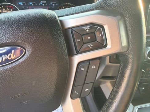 Used 2015 Ford F150 Lariat w/ Equipment Group 502A Luxury AWD/4WD image 13