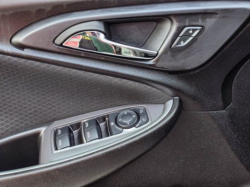 Certified 2024 Chevrolet Malibu LT image 12