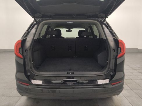 Used 2019 GMC Terrain SLE FWD image 29